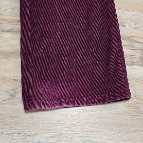 ☔️🐞Loft Burgundy Corduroy Modern Bootcut Jeans Size 6 - Picture 12 of 12